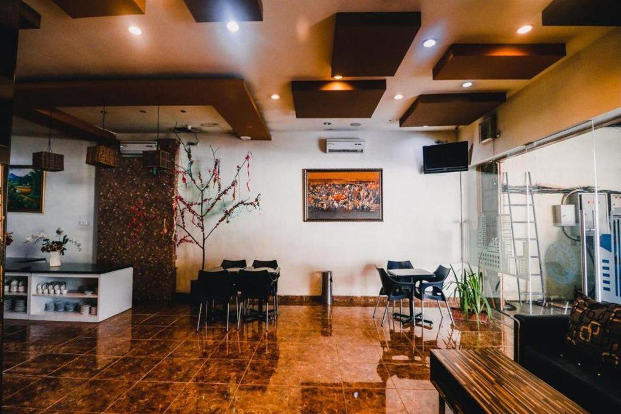 Reddoorz Plus Near Sultan Hasanuddin Airport Makassar Ngoại thất bức ảnh