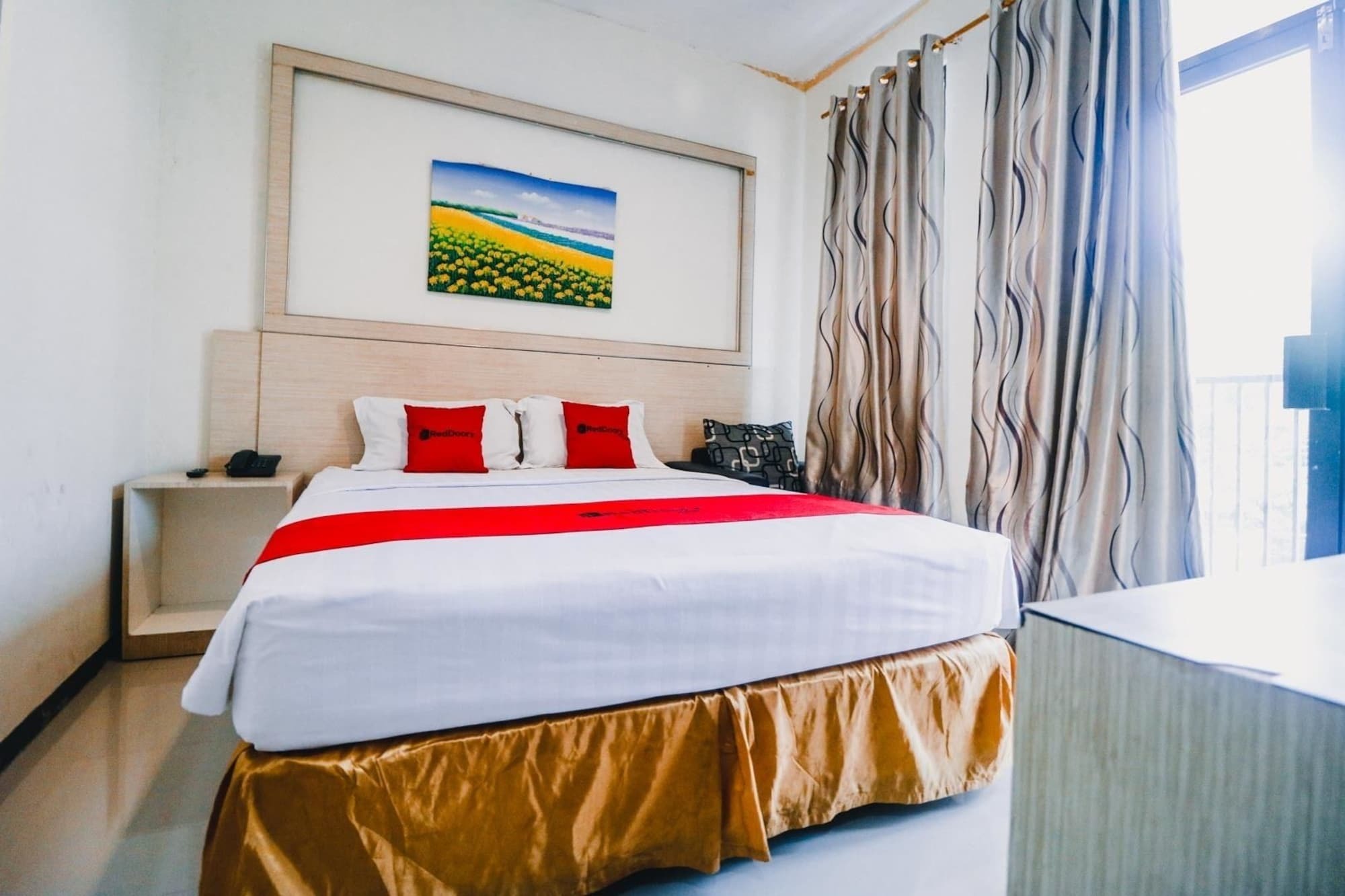 Reddoorz Plus Near Sultan Hasanuddin Airport Makassar Ngoại thất bức ảnh